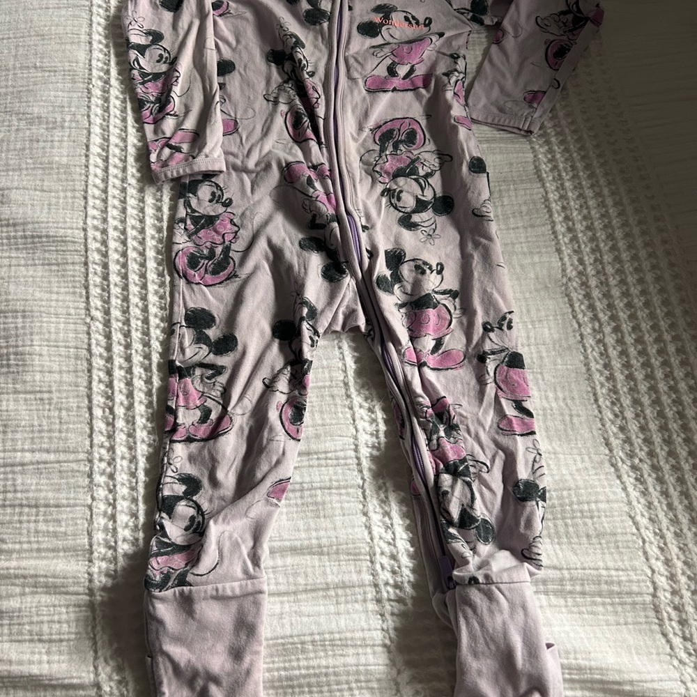 Mickey bonds wondersuit